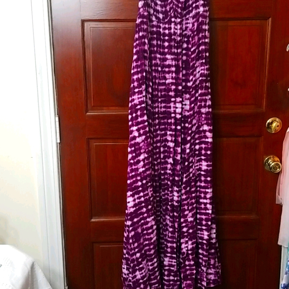 Purple and white cap sleeve maxi dress